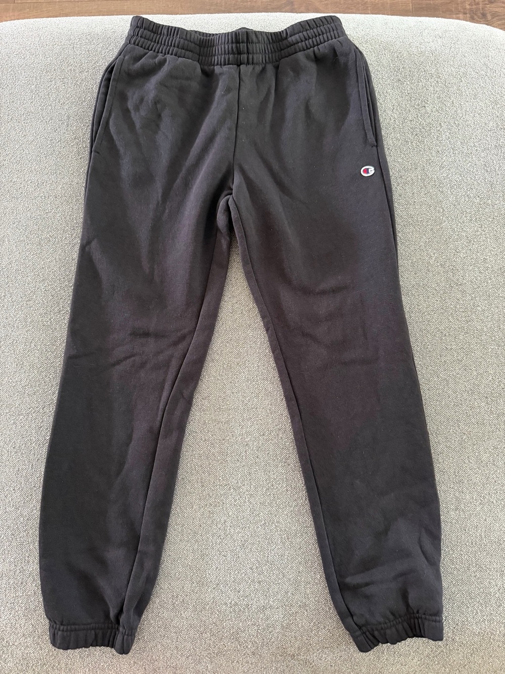 Champion Black Kids Sweatpants with Small Logo Size L (10/12)